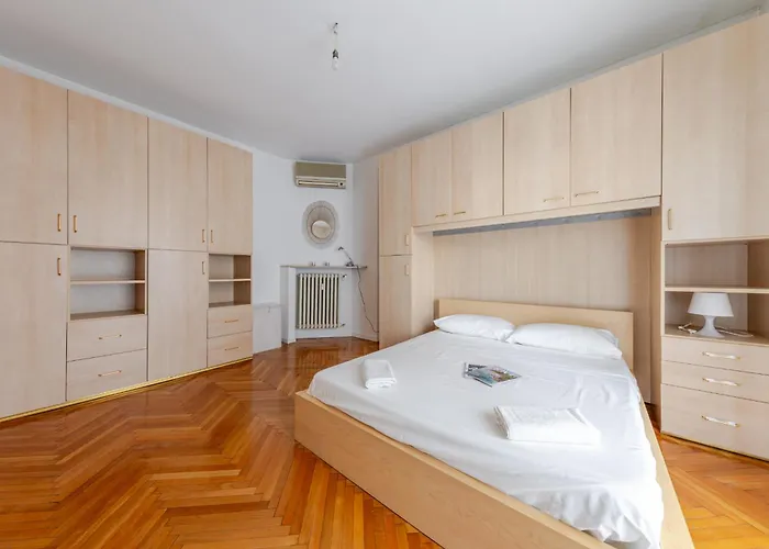 Magic Rent - Capranica * ミラノ